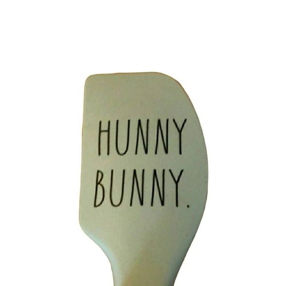 Rae Dunn Hunny Bunny Spatula and Cookie Cutter Set - Limited Edition, Fun & Func - Picture 6 of 7